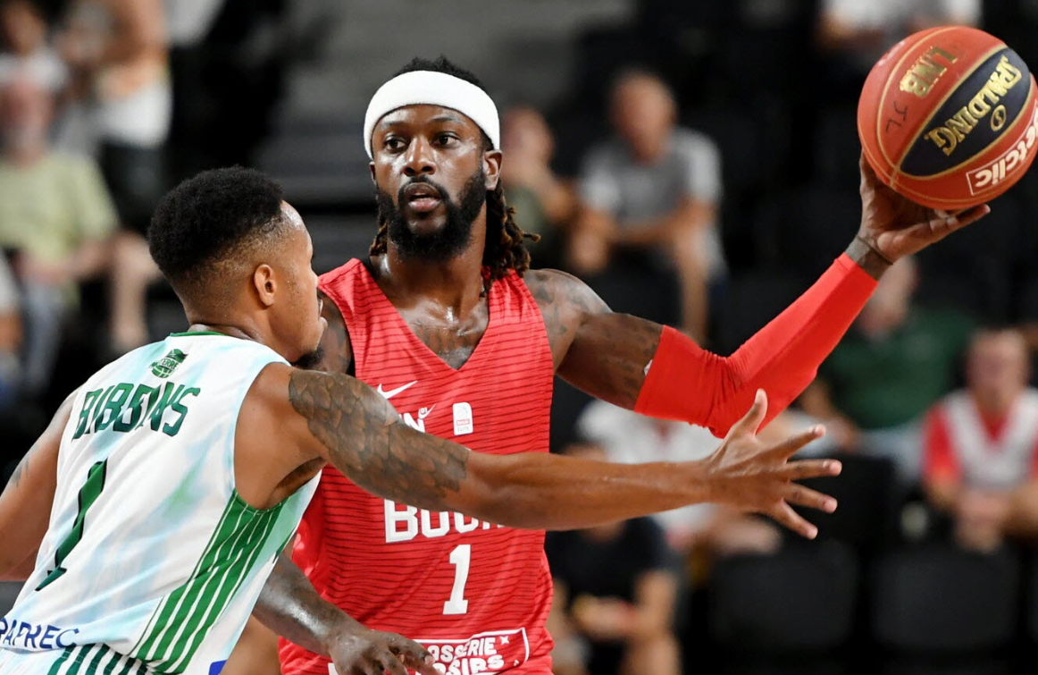 重磅！加时末段深圳男篮备战NBA季后赛浙江队今晨防线松动，西汉姆完成体检备战法甲的简单介绍